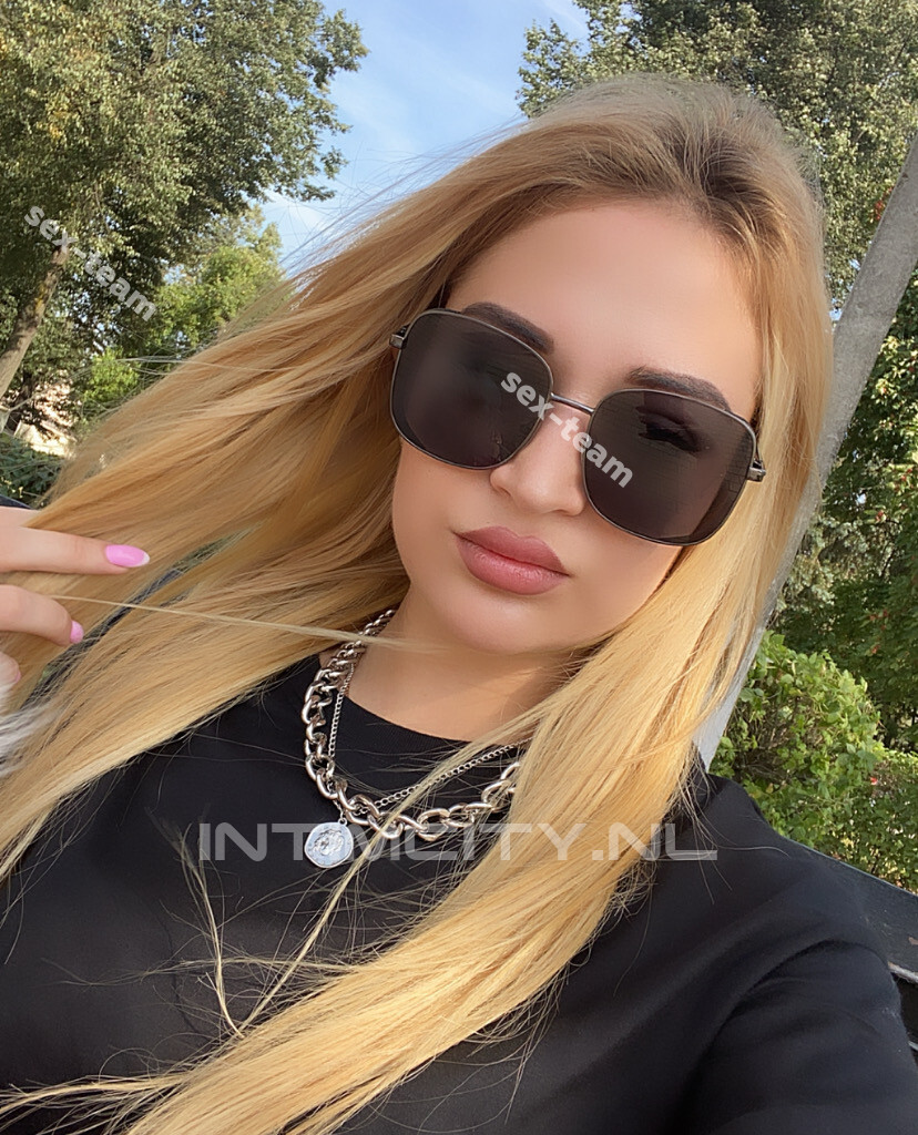 Массаж: Светлана